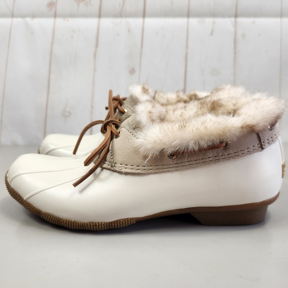 Sperry Saltwater 1-Eye Cozy Faux Fur Trim Waterproof Duck Shoes Cream US 11 - Picture 4 of 15